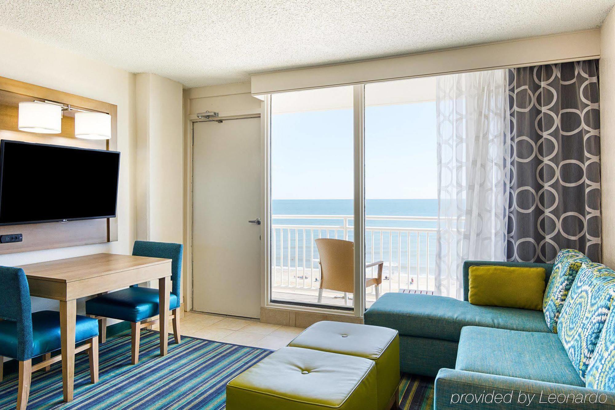 Comfort Suites Beachfront Virginia Beach Exteriör bild