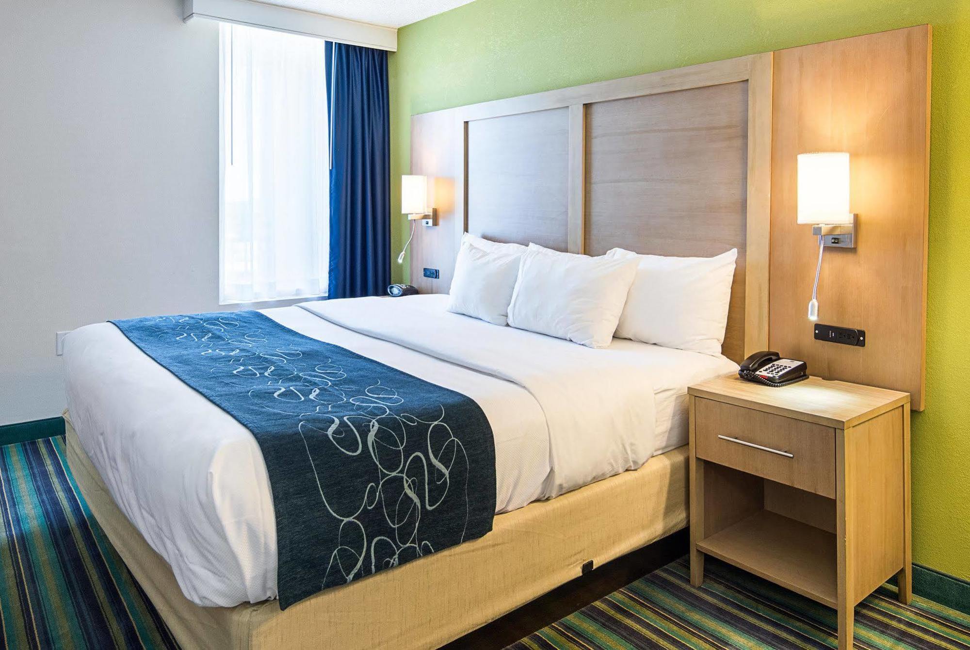 Comfort Suites Beachfront Virginia Beach Exteriör bild
